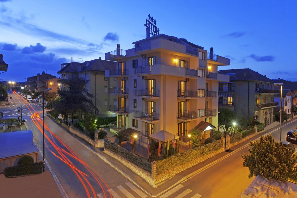 Hotel Corallo Албиния Экстерьер фото