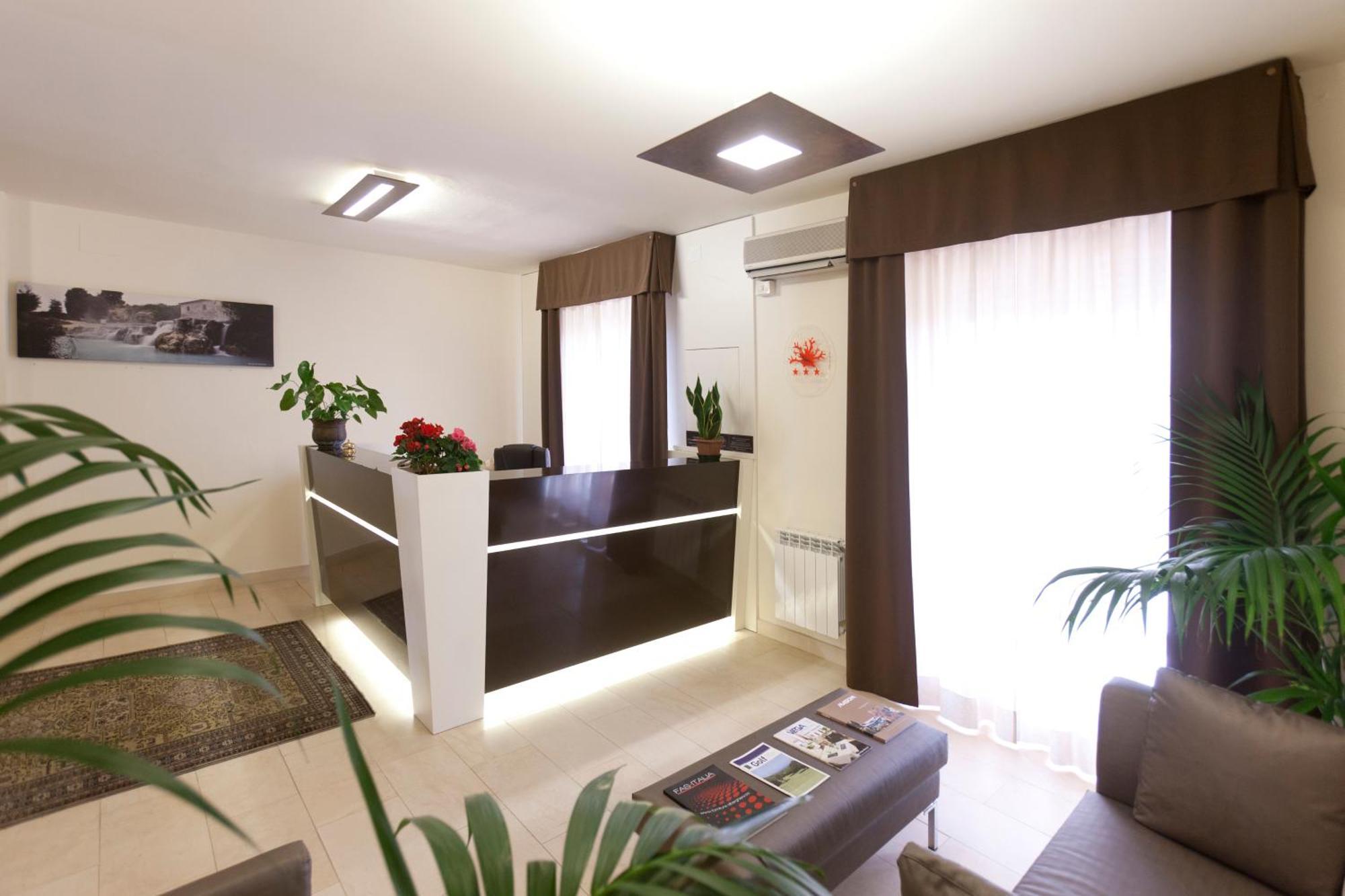 Hotel Corallo Албиния Экстерьер фото