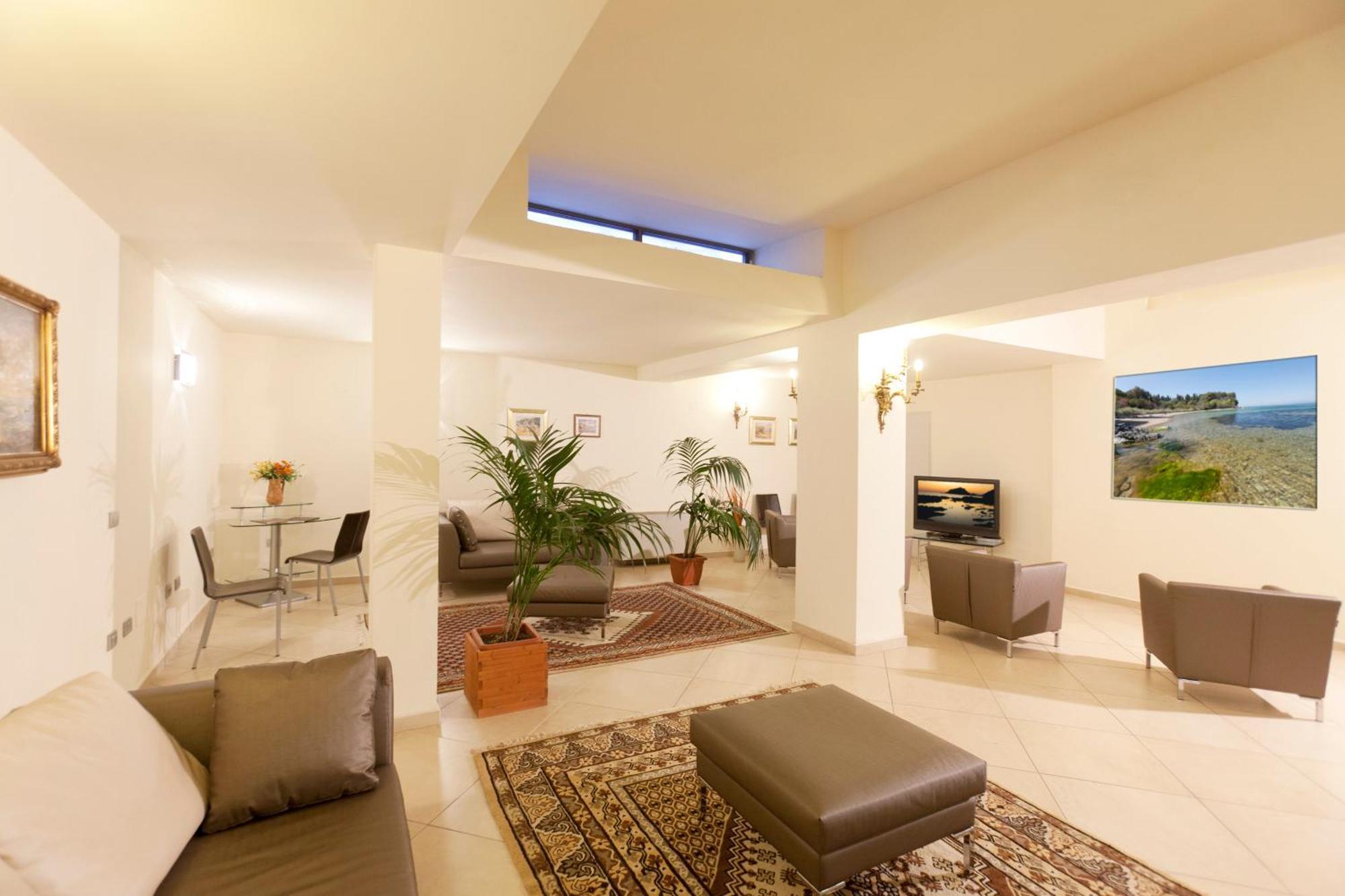 Hotel Corallo Албиния Экстерьер фото