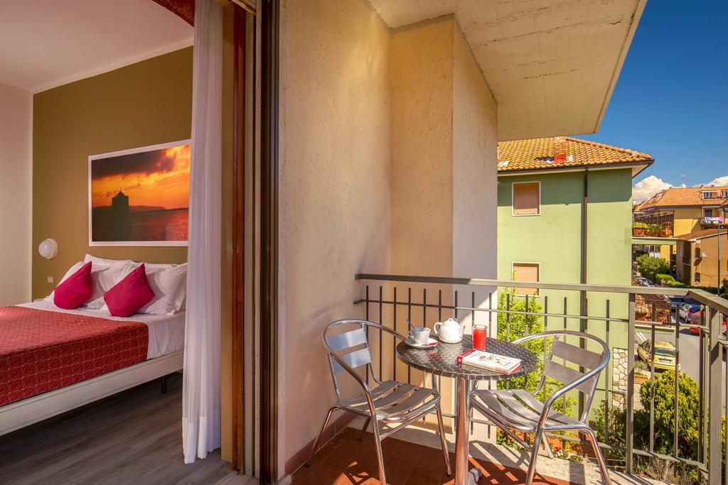 Hotel Corallo Албиния Экстерьер фото