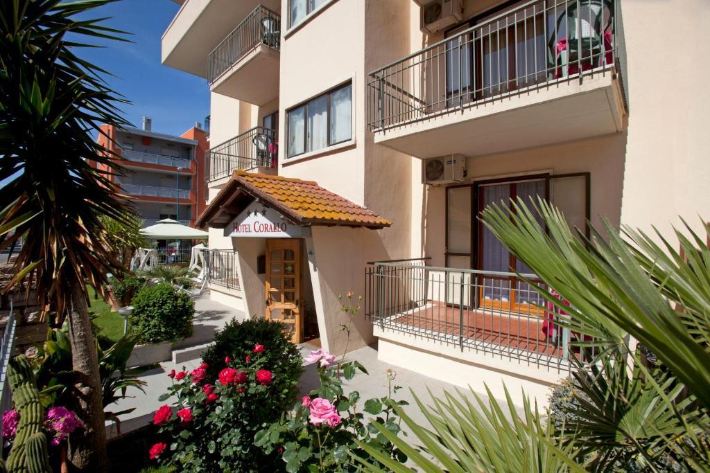 Hotel Corallo Албиния Экстерьер фото